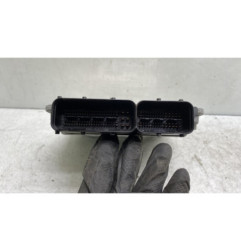 Calculateur moteur OPEL INSIGNIA 1