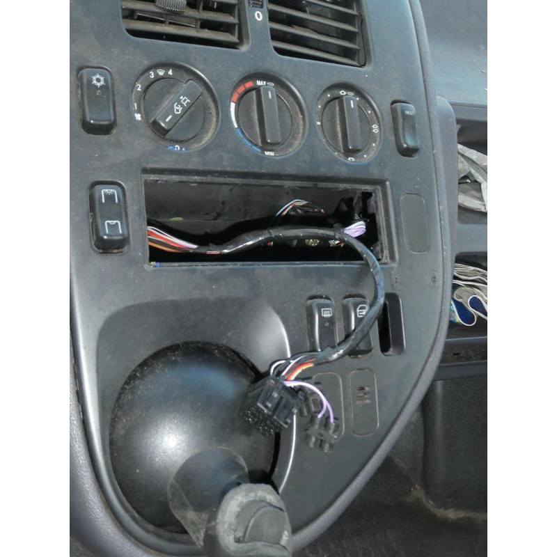 Etrier avant droit (freinage) MERCEDES VITO 638 Photo n°9