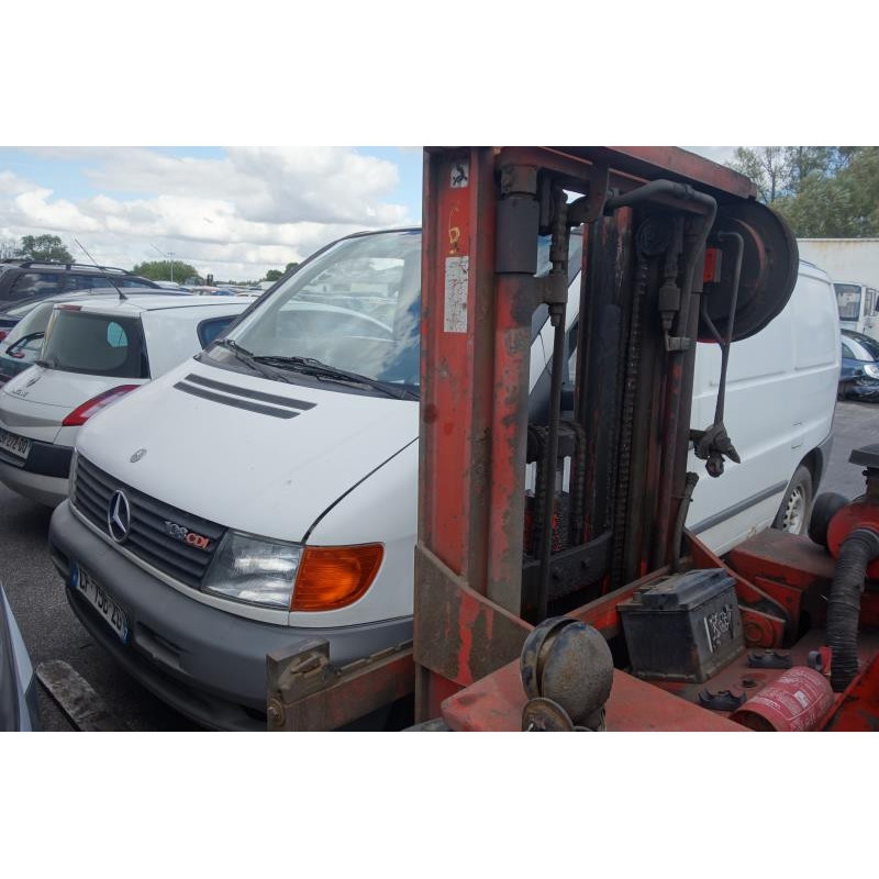 Etrier arriere droit (freinage) MERCEDES VITO 638 Photo n°4