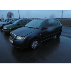 Etrier avant gauche (freinage) SKODA FABIA 1
