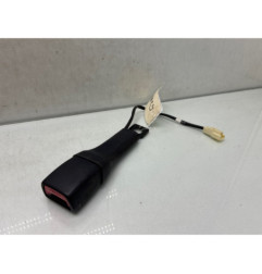 Attache ceinture avant droit SUZUKI SWIFT 4