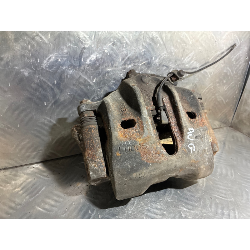 Etrier avant gauche (freinage) OPEL OMEGA B Photo n°3