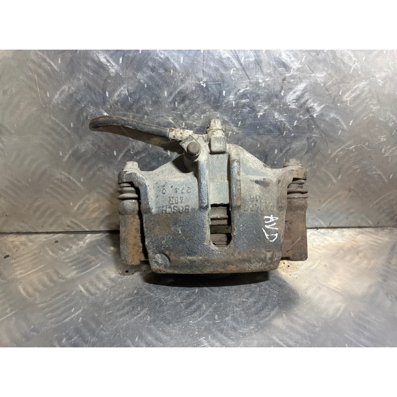 Etrier avant droit (freinage) RENAULT TRAFIC 2 Photo n°1