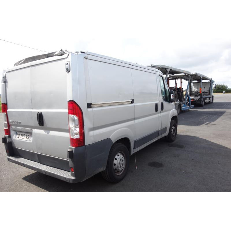 Etrier arriere droit (freinage) PEUGEOT BOXER 3 Photo n°10