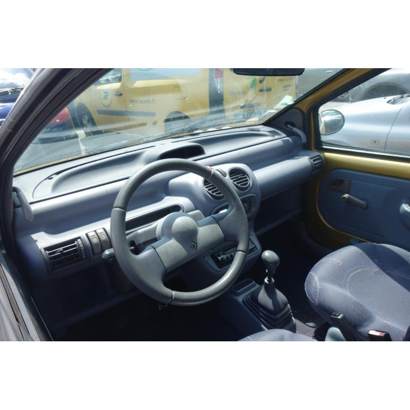 Etrier avant gauche (freinage) RENAULT TWINGO 1 Photo n°8