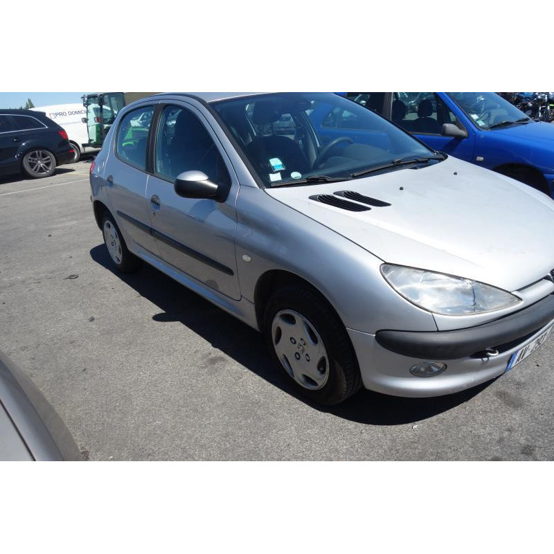 Etrier avant droit (freinage) PEUGEOT 206 Photo n°12