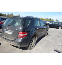 Etrier avant droit (freinage) MERCEDES CLASSE M 164
