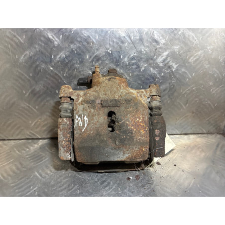 Etrier avant droit (freinage) TOYOTA YARIS VERSO