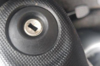 Pretensionneur de ceinture avant gauche PEUGEOT 107
