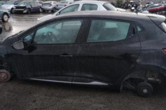 Serrure avant droit RENAULT CLIO 4