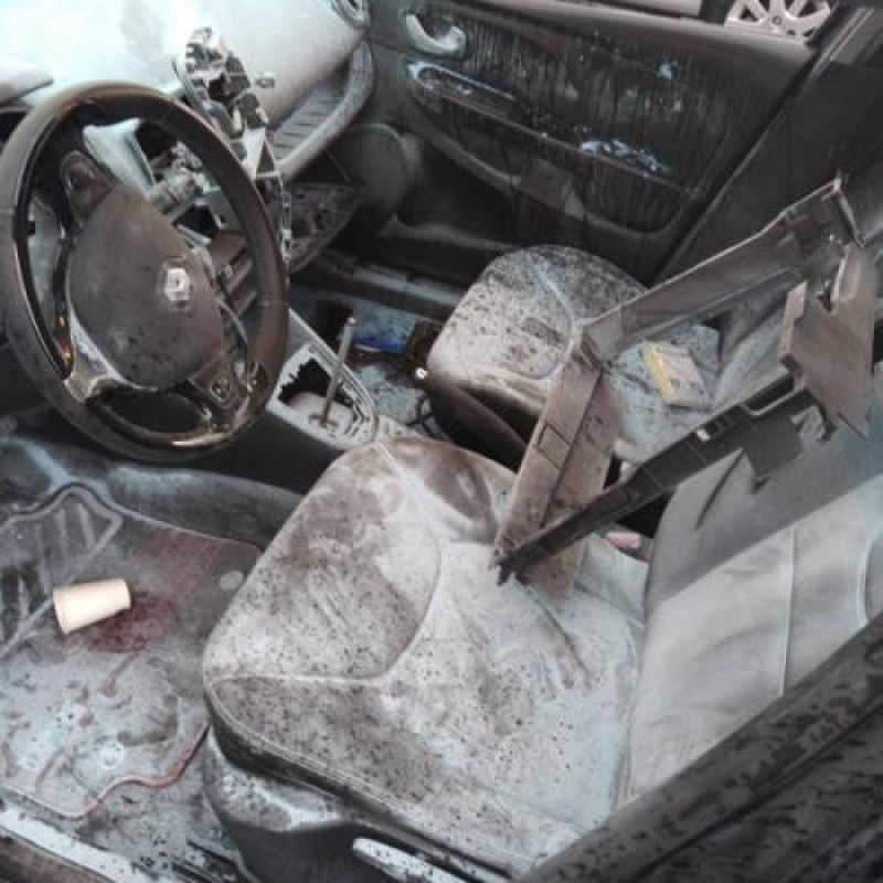 Serrure avant droit RENAULT CLIO 4 Photo n°7