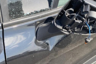 Serrure avant droit RENAULT CLIO 4
