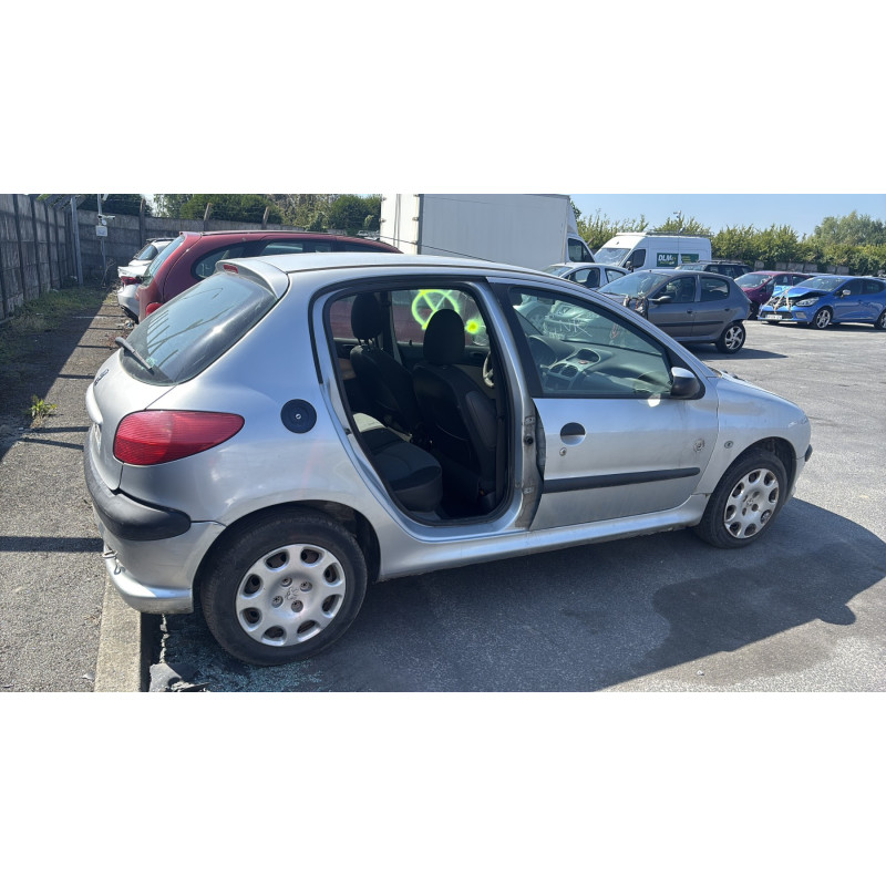 Bouton de coffre PEUGEOT 206 Photo n°10