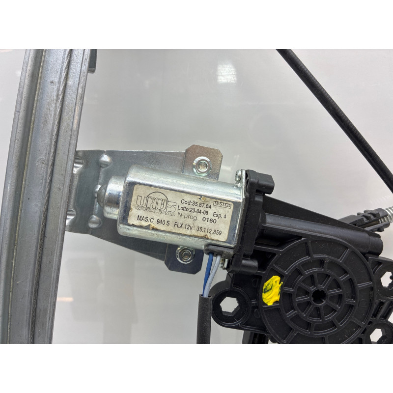 Leve vitre electrique avant gauche VOLKSWAGEN GOLF 3 Photo n°9