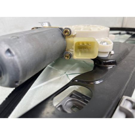 Leve vitre electrique avant gauche MERCEDES VANEO 414 Photo n°1