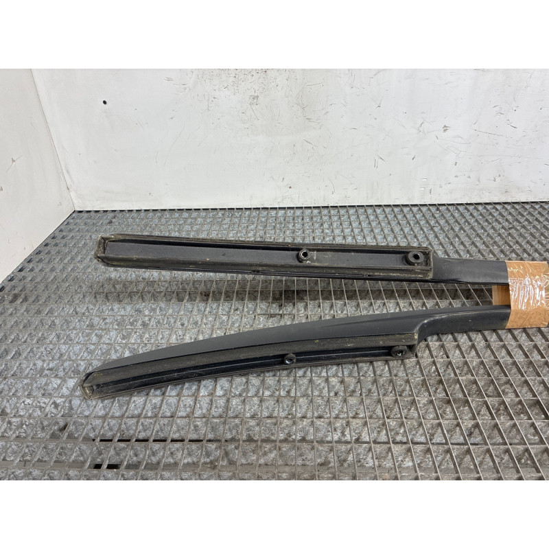 Barres de toit PEUGEOT BIPPER Photo n°5