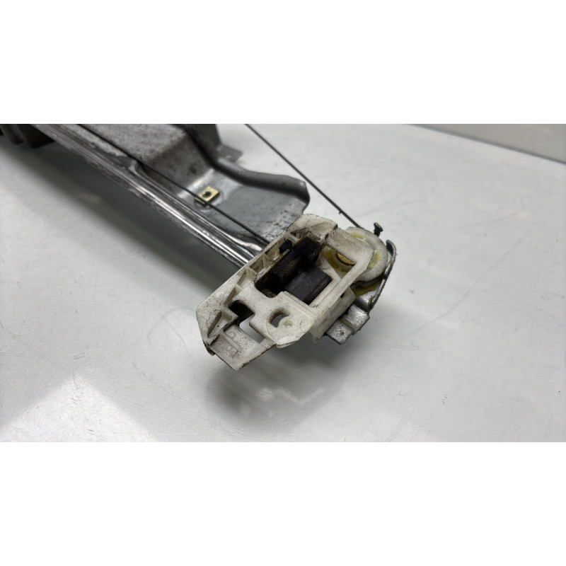 Leve vitre electrique avant gauche RENAULT SCENIC 2 Photo n°7