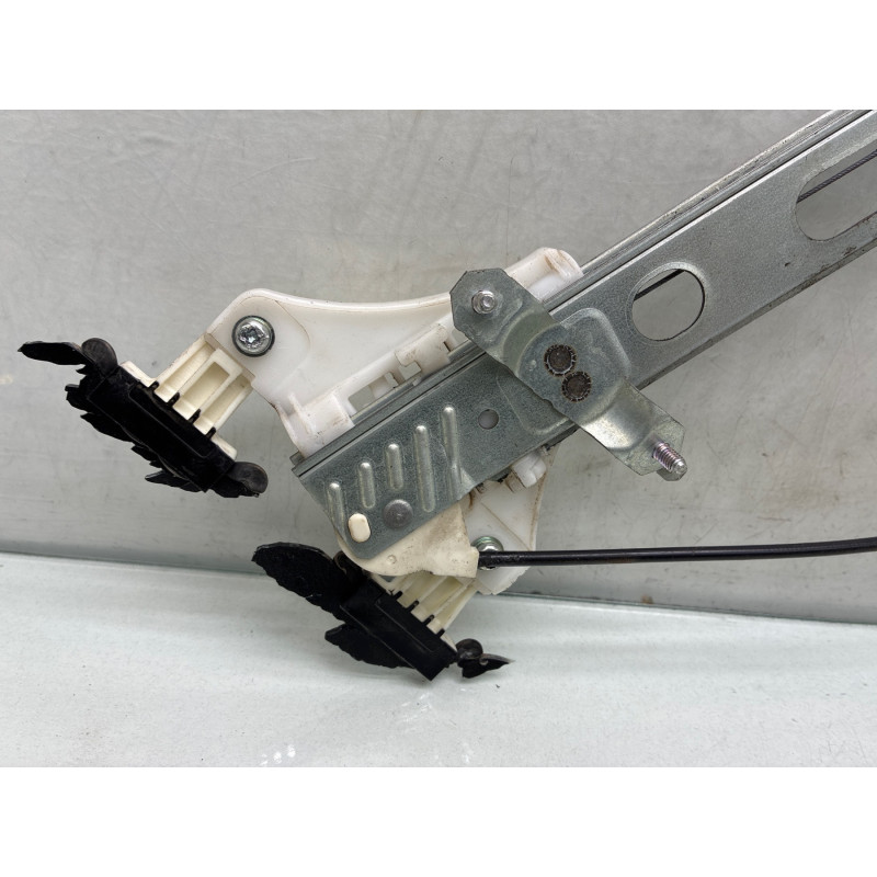 Leve vitre electrique avant droit SUZUKI SWIFT 4 Photo n°3