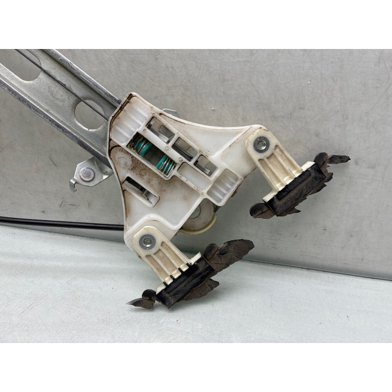 Leve vitre electrique avant droit SUZUKI SWIFT 4 Photo n°5