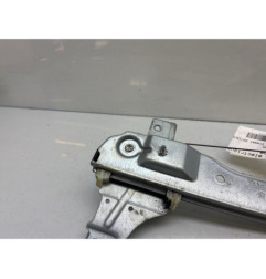 Leve vitre electrique avant gauche PEUGEOT 208 1