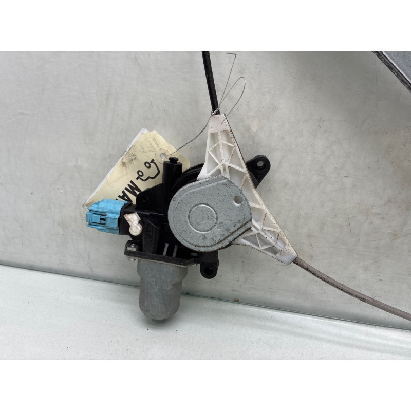 Leve vitre electrique arriere droit HONDA FR-V Photo n°5