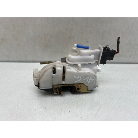 Serrure avant gauche VOLKSWAGEN POLO 3