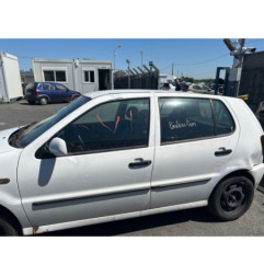 Serrure avant gauche VOLKSWAGEN POLO 3