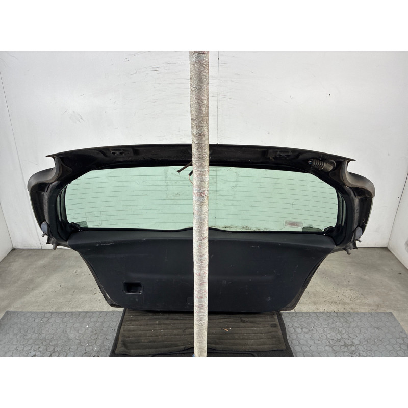 Malle/Hayon arriere TOYOTA YARIS 2 Photo n°1