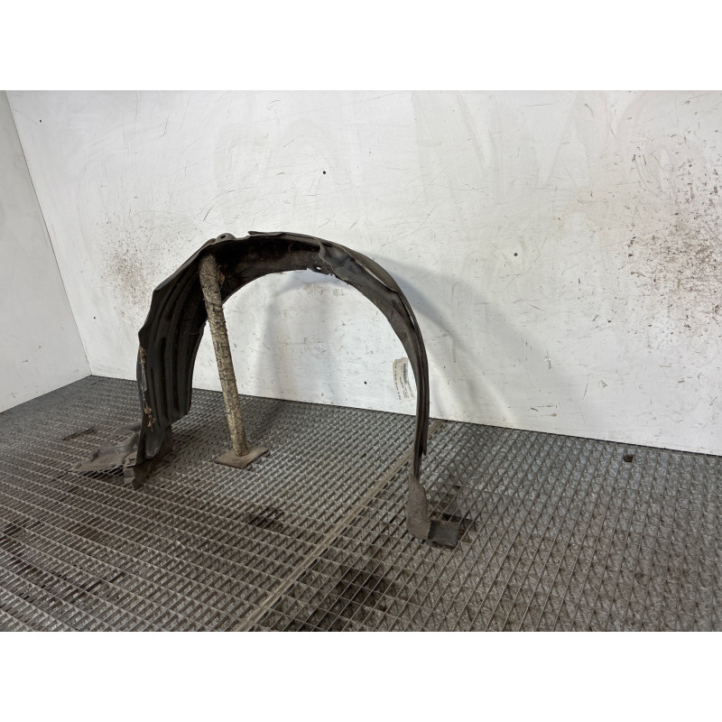 Pare boue avant droit TOYOTA VERSO-S Photo n°1