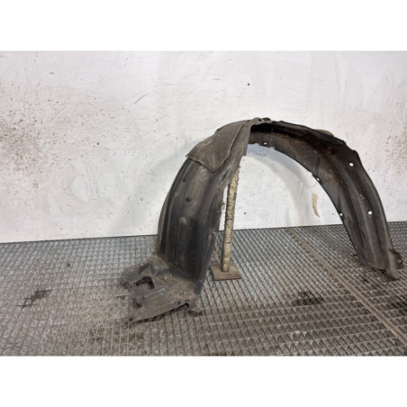Pare boue avant droit TOYOTA VERSO-S