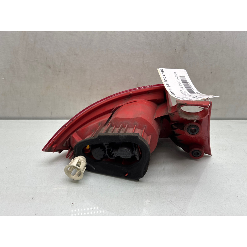 Feu arriere principal droit (feux) SEAT LEON 2 Photo n°4