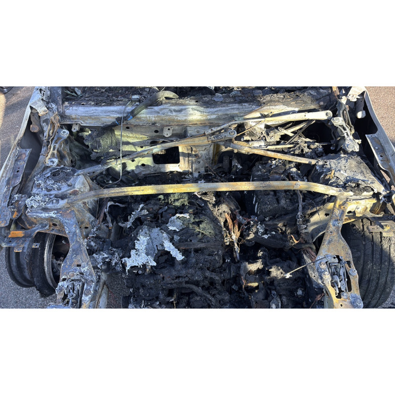 Renfort pare choc arriere (traverse) BMW X1 U11 Photo n°13