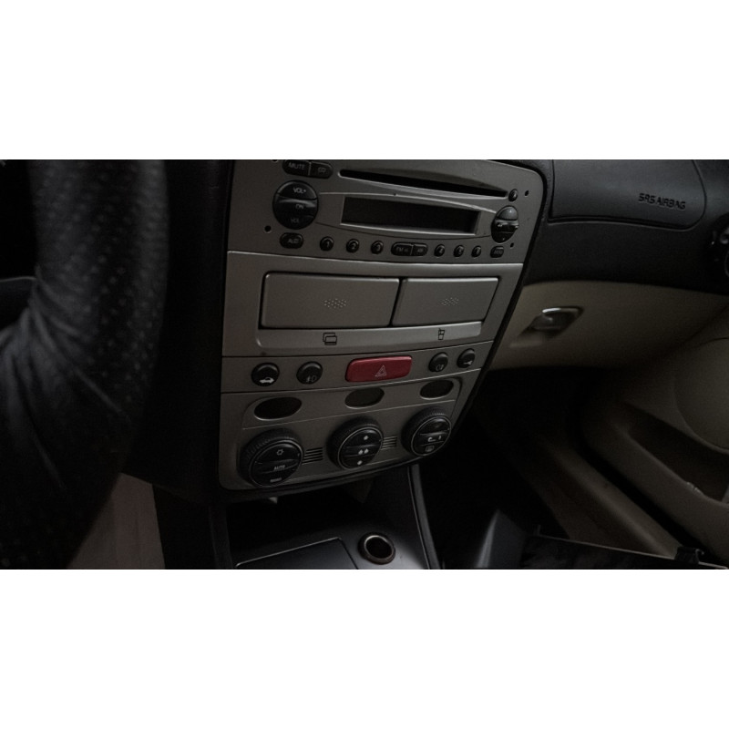Porte avant gauche ALFA ROMEO 147 Photo n°20