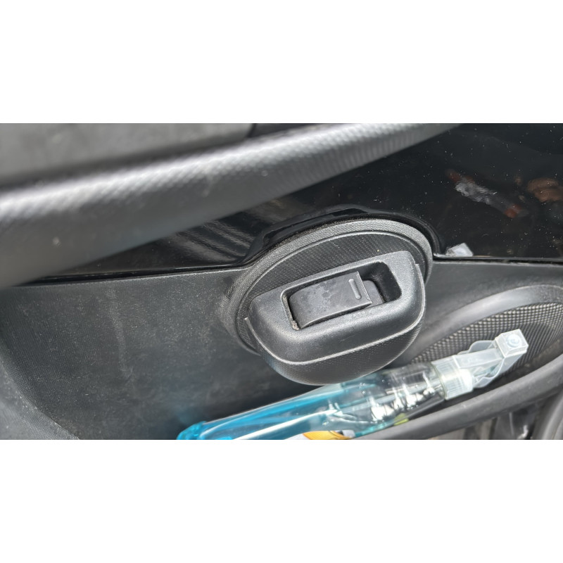 Retroviseur droit PEUGEOT 107 Photo n°15