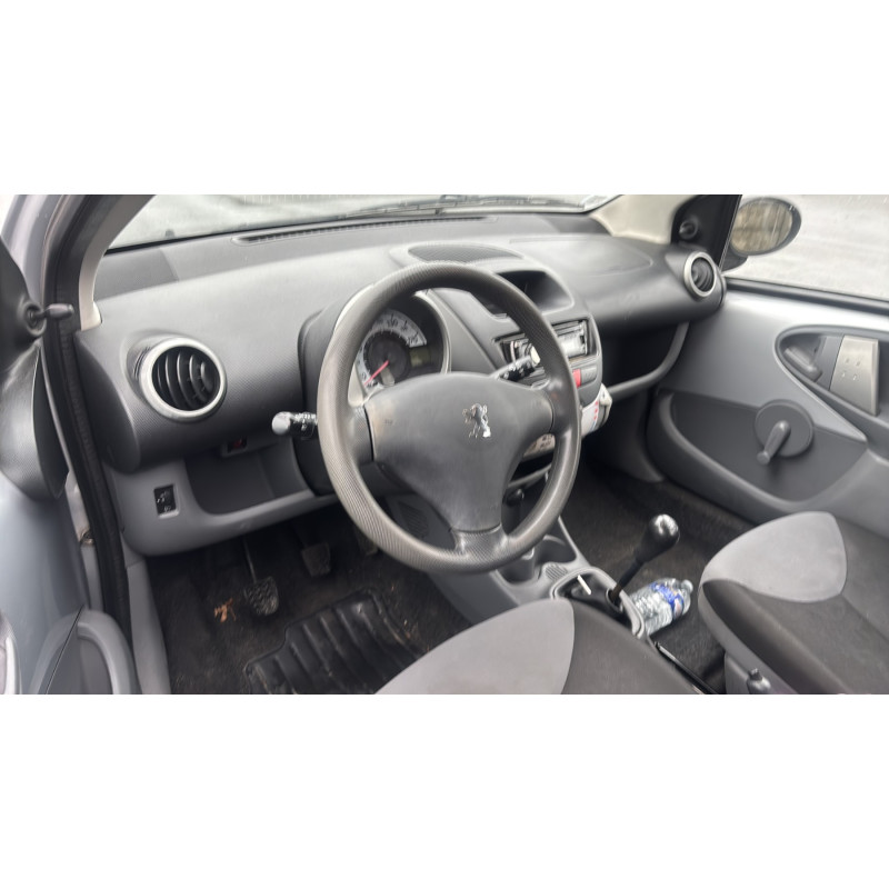 Retroviseur droit PEUGEOT 107 Photo n°19