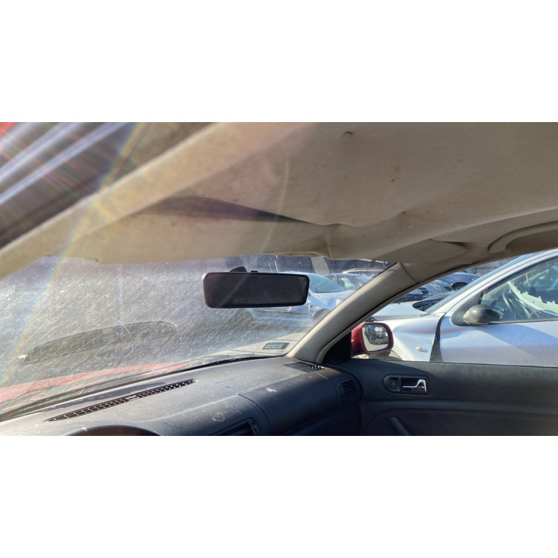 Feu arriere principal droit (feux) VOLKSWAGEN PASSAT 4 Photo n°17