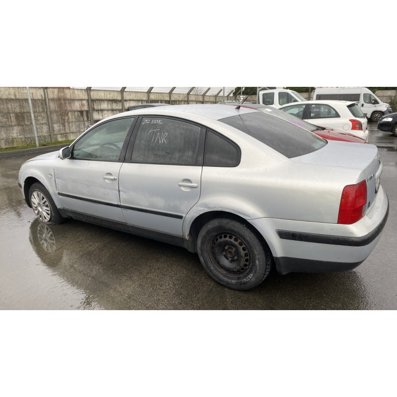 Retroviseur gauche VOLKSWAGEN PASSAT 4 Photo n°12