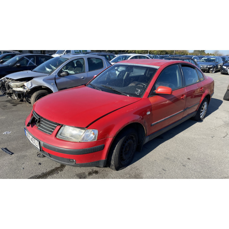 Optique avant secondaire droit (feux)(clignotant) VOLKSWAGEN PASSAT 4 Photo n°4