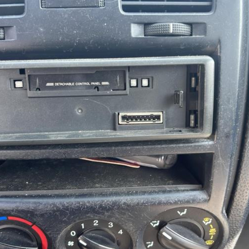 Pretensionneur de ceinture avant gauche HYUNDAI GETZ Photo n°11