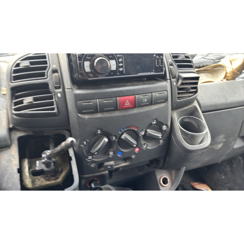 Retroviseur droit PEUGEOT BOXER 2 Photo n°19