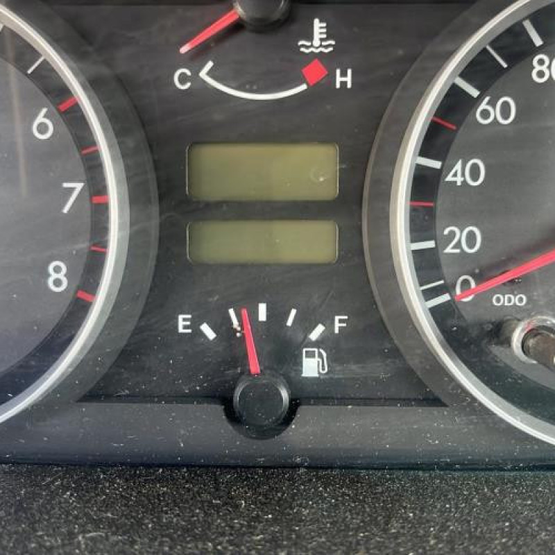 Pretensionneur de ceinture avant gauche HYUNDAI GETZ Photo n°13