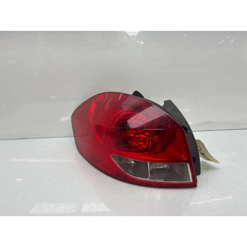 Feu arriere principal gauche (feux) RENAULT CLIO 3 Photo n°5