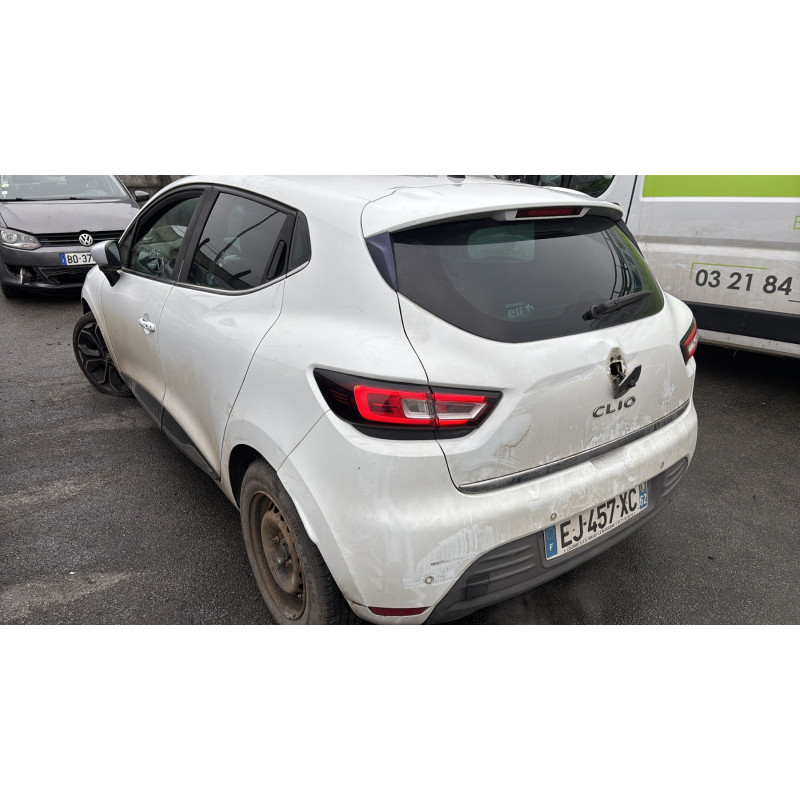Pare boue arriere gauche RENAULT CLIO 4 Photo n°7