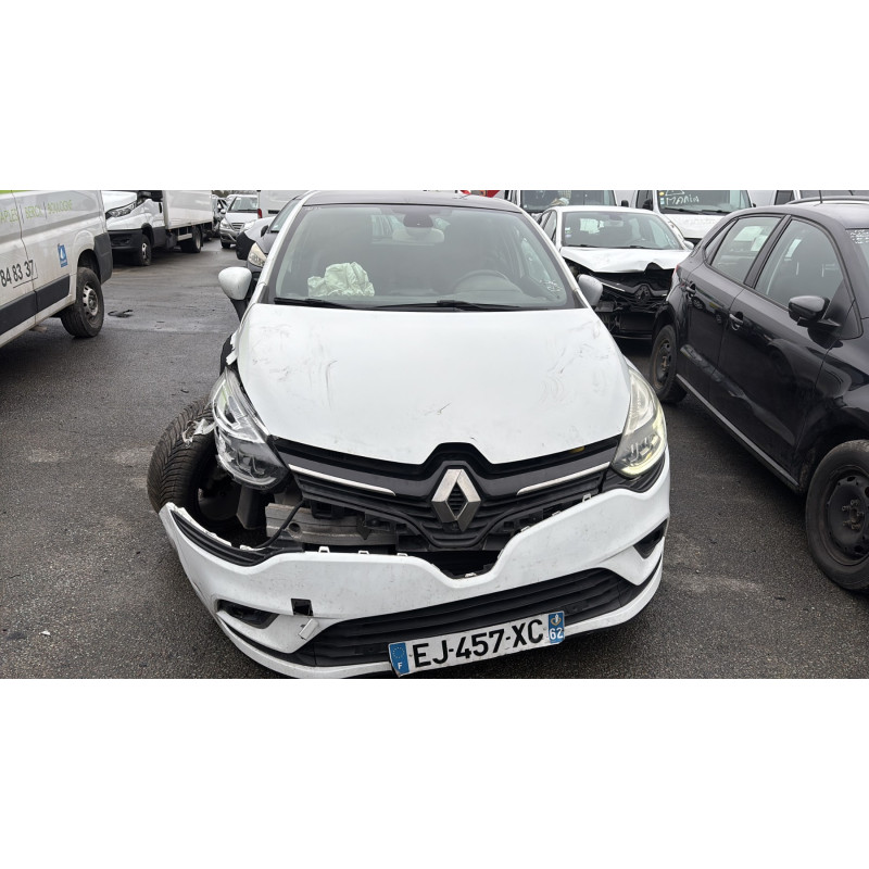 Pare boue arriere gauche RENAULT CLIO 4 Photo n°10