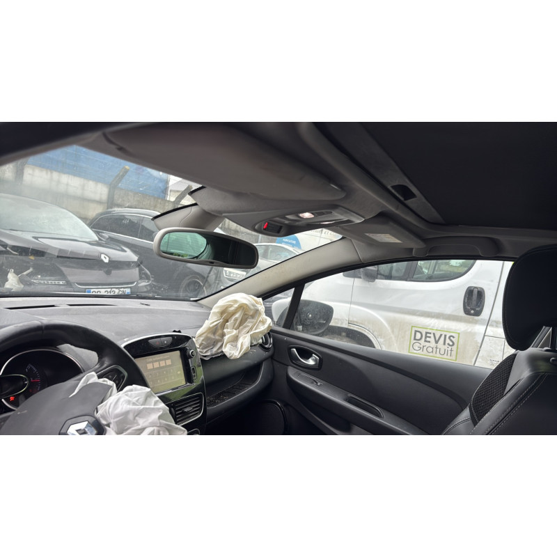 Pare boue arriere gauche RENAULT CLIO 4 Photo n°19