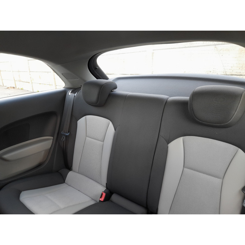 Retroviseur droit AUDI A1 1 Photo n°17