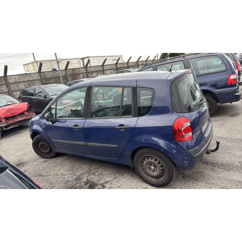 Malle/Hayon arriere RENAULT GRAND MODUS Photo n°9