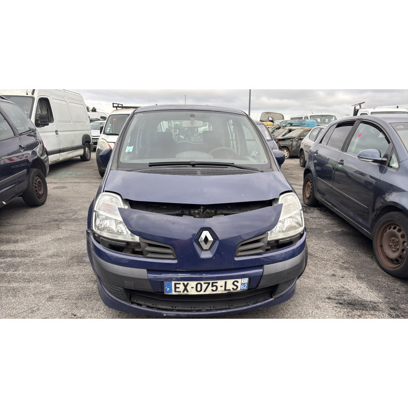 Malle/Hayon arriere RENAULT GRAND MODUS Photo n°11