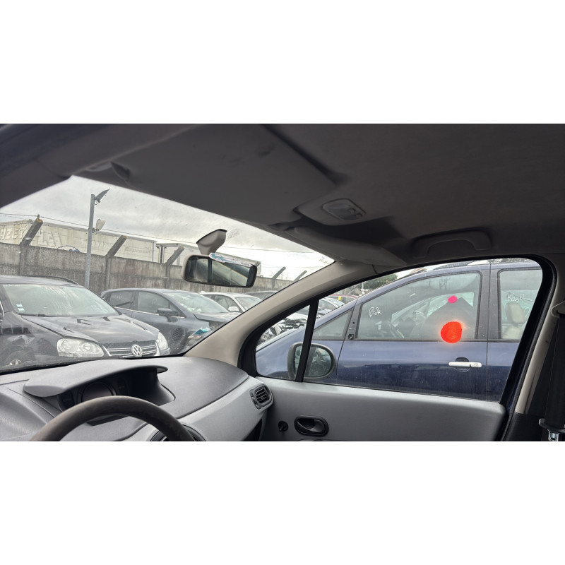 Malle/Hayon arriere RENAULT GRAND MODUS Photo n°17