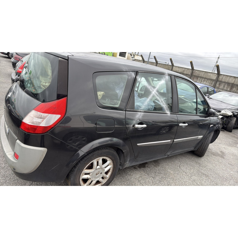 Malle/Hayon arriere RENAULT GRAND SCENIC 2 Photo n°13